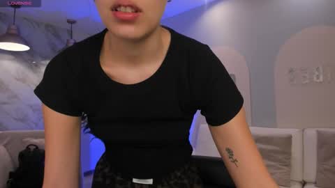 Kaia Ferreira online show from December 2025 11:39:02 AM