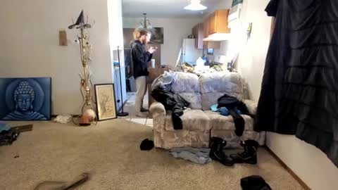 Kaiku77 online show from December 2025 06:26:01 PM