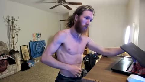 Kaiku77 online show from April 2026 01:42:02 AM