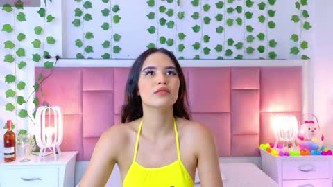 Snapshot of kaily_sweet1 chatting on April 2026 11:12:01 AM kelly online show from April 2026 11:12:01 AM