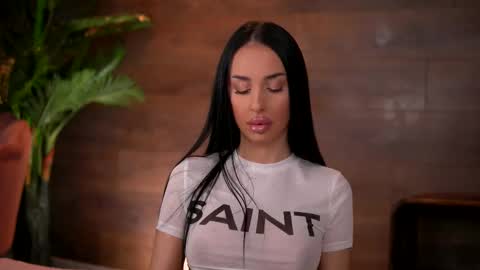 Kaira online show from January 2026 07:37:02 PM