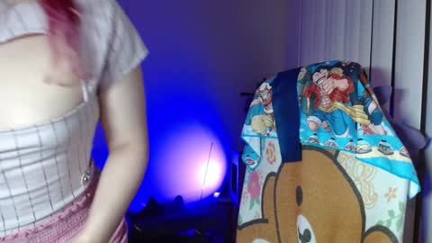 Snapshot of kairilovescumm chatting on December 2024 01:30:01 AM Kairi online show from December 2024 01:30:01 AM