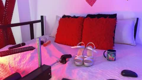 Kairy online show from February 2025 07:41:01 PM