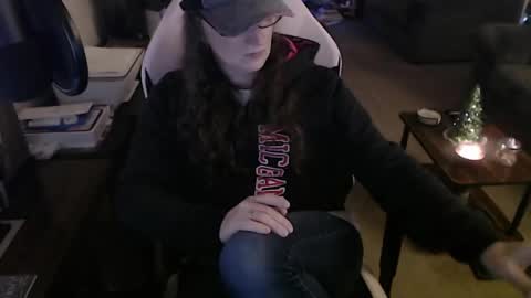 Snapshot of kait331 chatting on December 2024 01:18:02 AM Camprincess331 online show from December 2024 01:18:02 AM