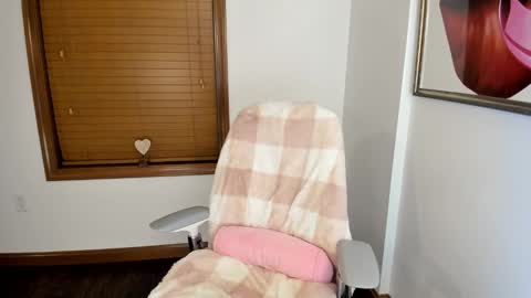 Kaiya    online show from February 2025 01:04:02 AM