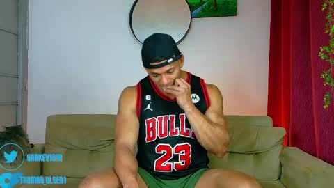 kale thomson online show from April 2026 11:29:01 PM