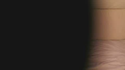      online show from October 2025 04:45:01 AM