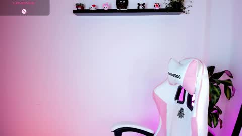 Snapshot of kali_ka chatting on September 2025 06:08:01 PM Kali Ka Please help me with your thumbs up its important dont forget my birthday on October 26 online show from September 2025 06:08:01 PM