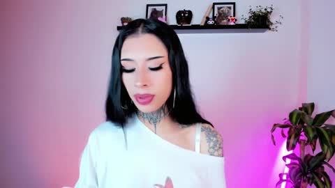 Snapshot of kali_ka chatting on September 2025 06:11:02 PM Kali Ka Please help me with your thumbs up its important dont forget my birthday on October 26 online show from September 2025 06:11:02 PM