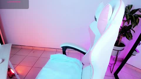 Snapshot of kali_ka chatting on September 2025 12:09:01 PM Kali Ka Please help me with your thumbs up its important dont forget my birthday on October 26 online show from September 2025 12:09:01 PM