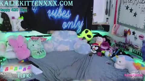 KalieKitten online show from April 2026 01:42:02 AM