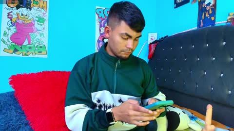 K A L I online show from February 2025 05:51:02 AM