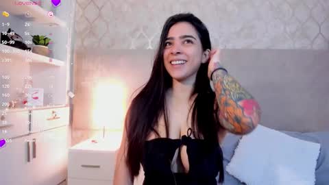 Kamila Betancourt online show from March 2026 01:14:01 PM