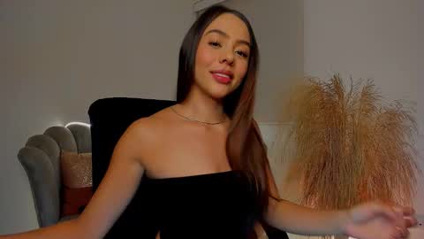 Kamila Monroe online show from December 2025 03:15:01 AM