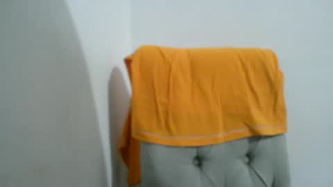 Kamilo online show from January 2026 03:32:01 AM