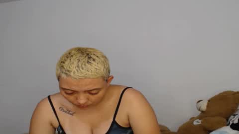 kammy   y   camila online show from February 2026 11:25:01 PM