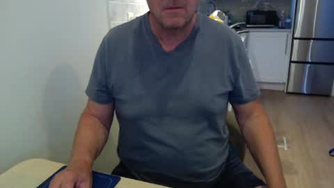 Snapshot of kanadians chatting on July 2026 12:05:01 AM Cam with Me Vixens DM me online show from July 2026 12:05:01 AM