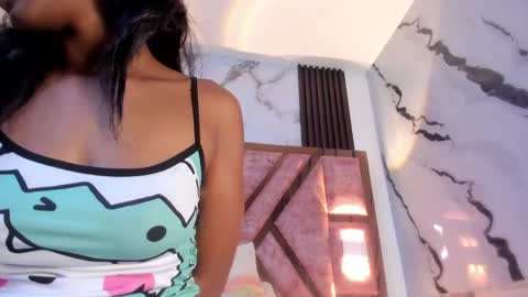 Snapshot of kandy_bronw chatting on May 2026 01:57:16 AM Kandy online show from May 2026 01:57:16 AM