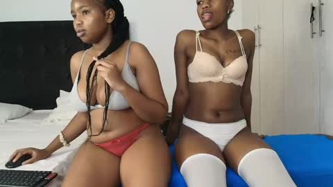kandy_sweetss online show from April 2026 06:24:02 PM
