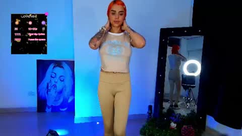 Snapshot of kandygirl_023 chatting on July 2026 01:04:01 AM hello Im Danni online show from July 2026 01:04:01 AM