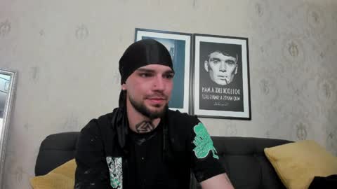 Snapshot of kanehunter chatting on May 2026 11:12:02 PM Kane online show from May 2026 11:12:02 PM