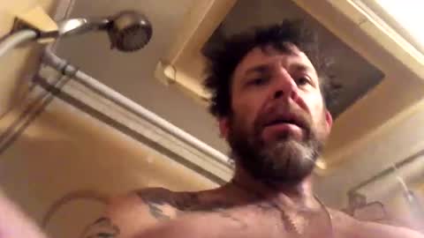 Snapshot of kaneisyours2420 chatting on December 2025 05:57:01 AM Tucker online show from December 2025 05:57:01 AM