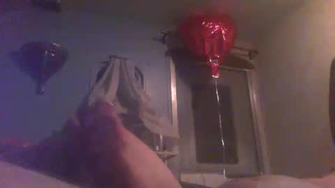 Snapshot of kaneisyours2420 chatting on March 2026 08:41:02 AM Tucker online show from March 2026 08:41:02 AM