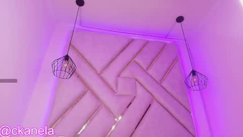 Cami online show from October 2025 12:14:02 PM