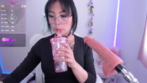 Snapshot of kaori_moon_ chatting on February 2025 04:03:02 PM Hanny online show from February 2025 04:03:02 PM