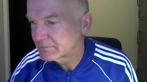 Snapshot of kapitein_rob chatting on April 2026 04:40:01 AM Robbie online show from April 2026 04:40:01 AM