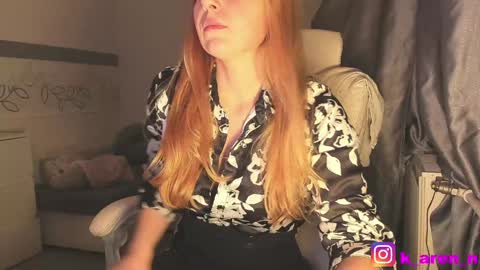 Snapshot of karen0092 chatting on December 2024 06:43:01 PM karen0092 online show from December 2024 06:43:01 PM