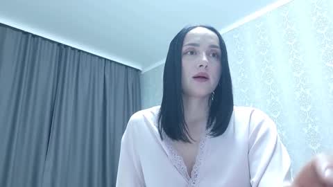 karennclark online show from September 2025 08:30:01 PM