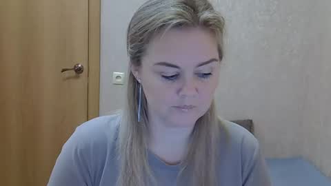 Snapshot of karennelsonx chatting on November 2025 01:57:01 PM karennelsonx online show from November 2025 01:57:01 PM