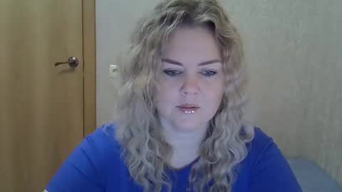 Snapshot of karennelsonx chatting on November 2025 02:54:01 PM karennelsonx online show from November 2025 02:54:01 PM