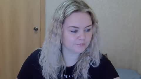 karennelsonx online show from March 2026 08:51:02 AM