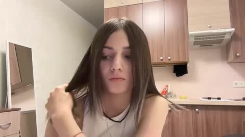 May online show from December 2025 04:34:02 PM