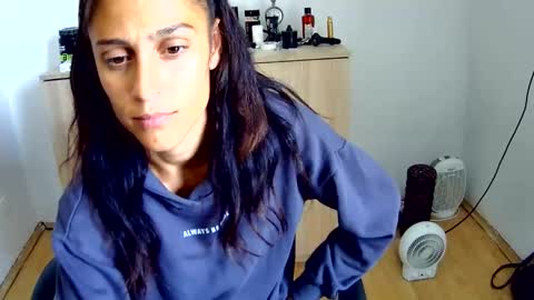 karenwinston online show from May 2026 12:23:02 PM