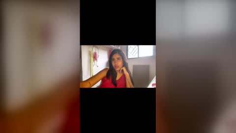 Snapshot of kariina_candy chatting on May 2026 10:07:01 PM kariina candy and fox online show from May 2026 10:07:01 PM