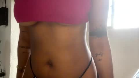 Snapshot of kariina_candy chatting on June 2026 03:36:01 PM kariina candy and fox online show from June 2026 03:36:01 PM