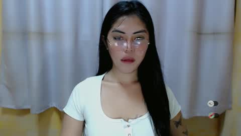 Snapshot of karina_fuckdoll chatting on December 2024 03:31:02 PM I AM BELLE online show from December 2024 03:31:02 PM
