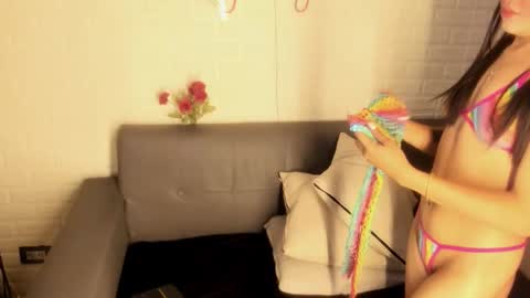 Kari online show from November 2025 11:32:01 AM