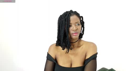 Snapshot of karina_taylor chatting on May 2026 03:06:01 PM karina Taylor online show from May 2026 03:06:01 PM