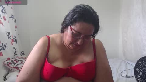 Karina online show from September 2025 08:22:02 PM