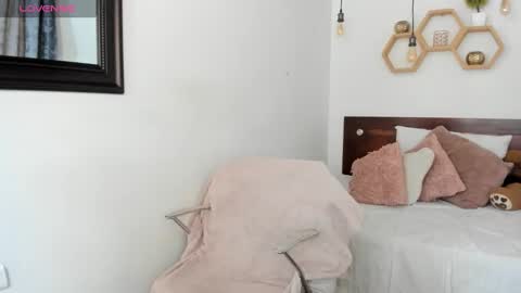 Snapshot of karinaebony_ chatting on February 2025 12:04:02 PM Karina online show from February 2025 12:04:02 PM