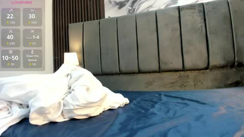 KarinaSimonz online show from April 2026 07:17:02 PM