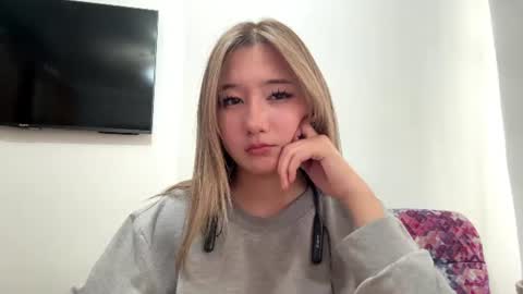 karissagius online show from July 2026 09:49:01 AM