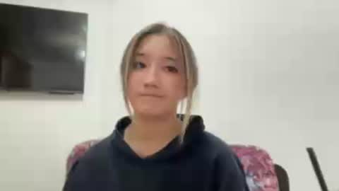 karissagius online show from July 2026 03:03:02 PM