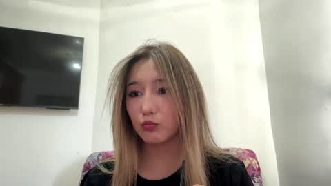 karissagius online show from July 2026 09:12:01 AM