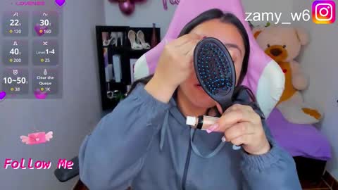 karla online show from December 2025 03:28:02 PM