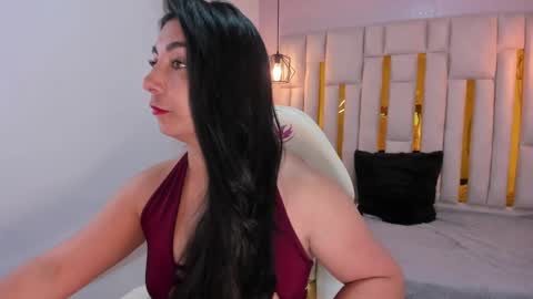 Karla  online show from February 2025 11:06:02 AM